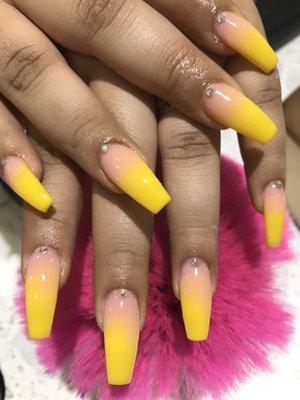 Yellow ombré