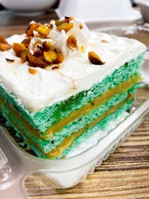 Pistachio Cake-Slice