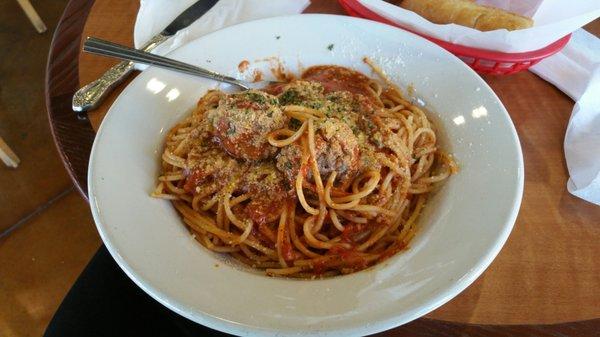 Can't go wrong with this awesome Spaghetti and Meatballs