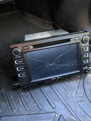 Old damaged factory stereo