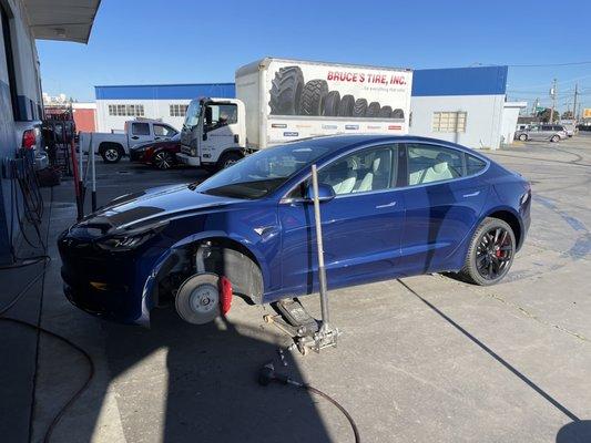 Tesla model 3 with my own puck provided for jacking