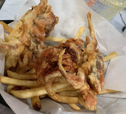 Fried Soft Shell Crab Basket 5/5