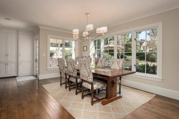 Love this San Mateo Park dining room!