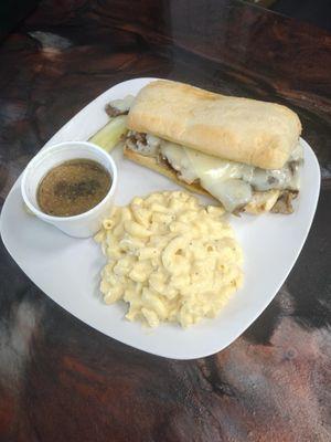 Prime rib sandwich and mac & cheese