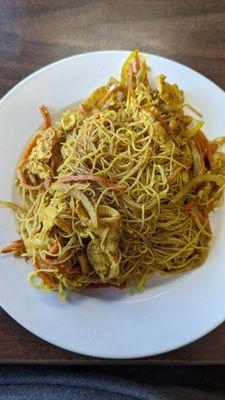 Singapore noodles lunch special! Big!