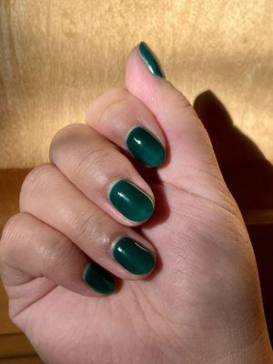 No chip manicure ($40) in DND #747 Aurora Green