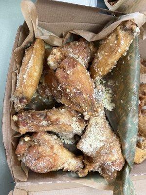 Garlic Parmesan wings