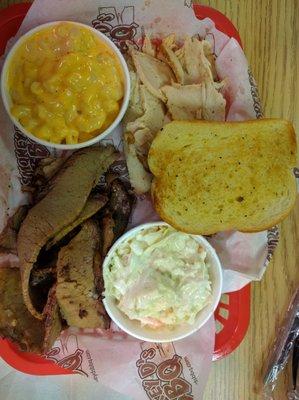 Coleslaw, Mac n cheese, turkey and beef briskets with garlic bread