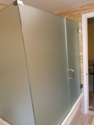 Custom acid glass shower cabin