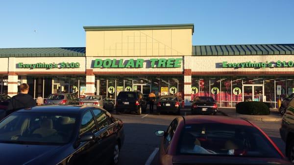 Front of Dollar Tree