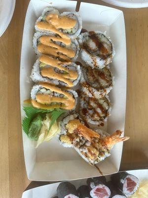 Spicy California roll & shrimp roll