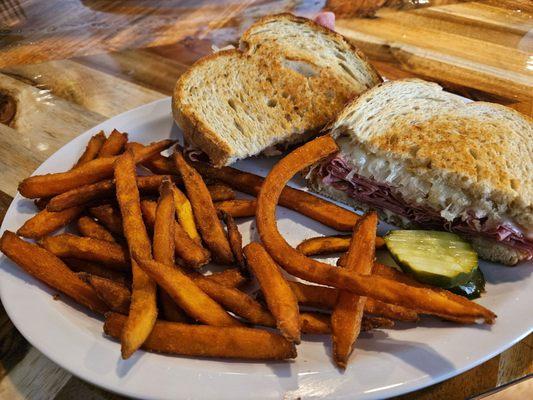 Reuben with sweet potato fries