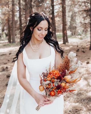 Bridal hair and makeup by Emma and Kenzie