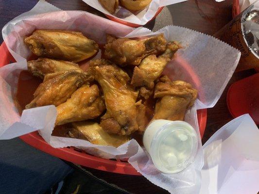 10 Wings (Syracuse sauce)