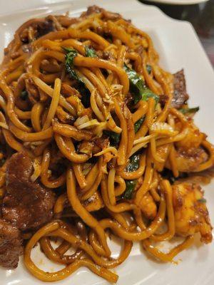 Combo lo mein