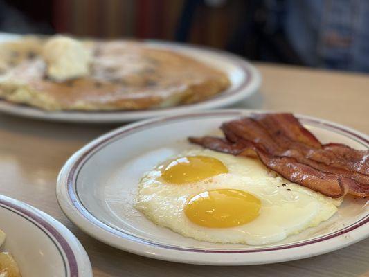 Huddle House