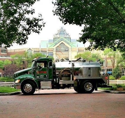 Clean Portable Restrooms