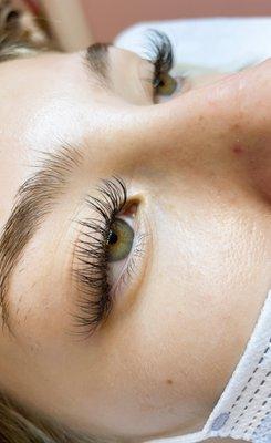 Classic eyelash extensions