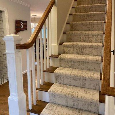 Carpet stair runner