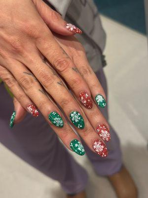 Dip Manicure with gel nail art