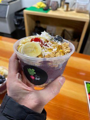 Acai bowl