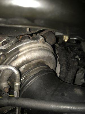 Turbo not new belongs to another truck from guy who he rip off to