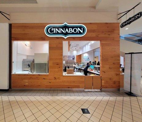 Cinnabon