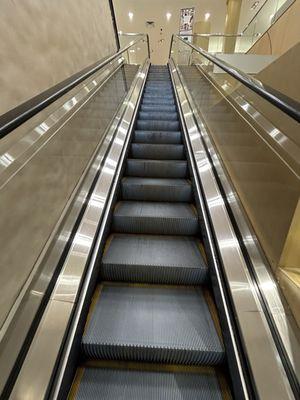 Dillard's St. Clair Square Escalators