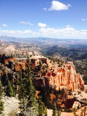 The Hoodoo rock formations @ Bryce Canyon! Very Romantic!
Dazzling!!! Thank u Bob&Pat! Bless! We would not have known where2 Go