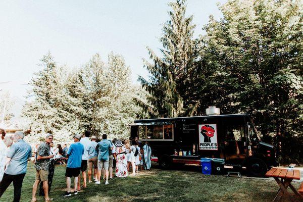 All the guests at our wedding loved the burgers, they were a huge hit!