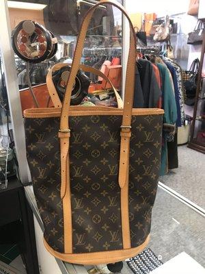 Louis Vuitton tote