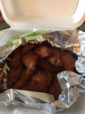 Hot wings were just the right amount of hot.