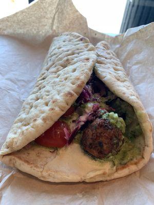 Crispy Falafel Pita