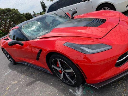 2020 Chevy Corvette front windshield