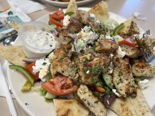 Souvlaki salad w/ grilled chicken