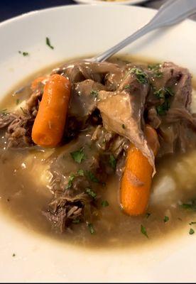 Pot Roast with crispy carrots and mashed potatoes