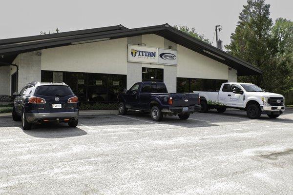 Outside South Chesterfield location at Titan Auto & Tire