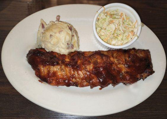 BBQ Ribs with Mash Potatoes, & Cole Slaw