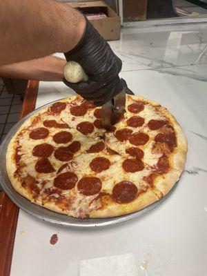 Pepperoni pizza