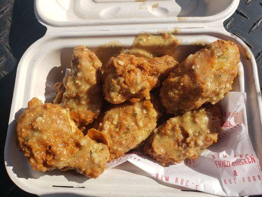 Garlic Parm Wings