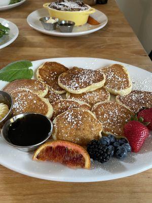 Silver dollar pancakes!