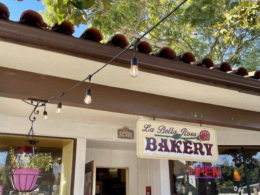 La Bella Rosa Bakery