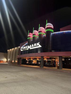 Cinemark Pflugerville 20 and XD