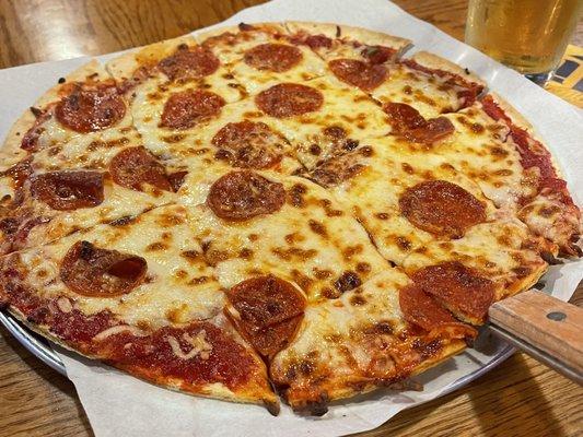 Thin crust pizza.  Basic but good.