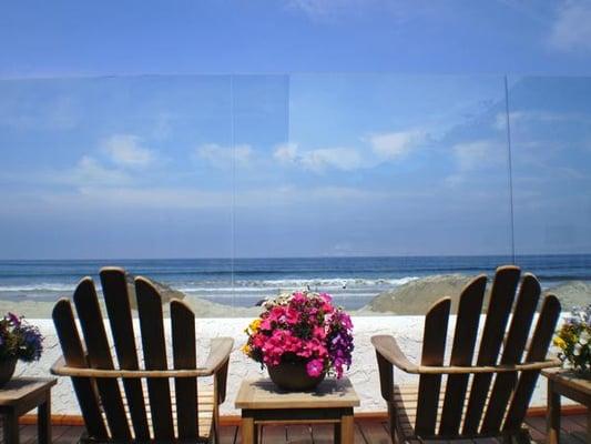 Nestled between the sun and surf is our quaint boutique hotel located on the beautiful beach of Del Mar...