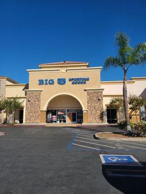 Big 5 Sporting Goods