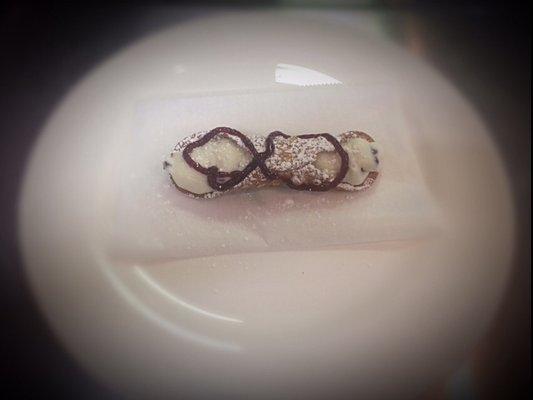 CANNOLI ITALIAN STYLE