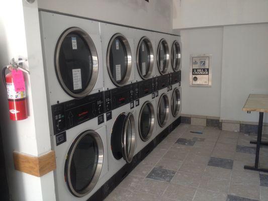 Laundromat One Eleven