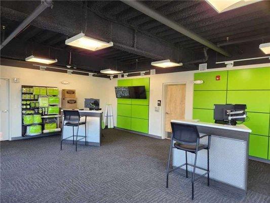 Office - Extra Space Storage at 1055 Virginia Dr, Fort Washington, PA 19034