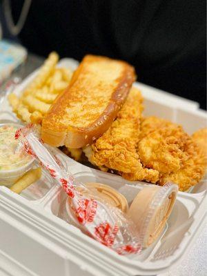 The Caniac Combo - 6 Chicken Fingers